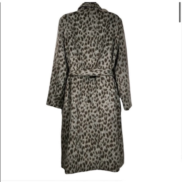 Beautiful Old Navy Gray Leopard Print Coat! So Soft & Chic! Size L With tags - Picture 4 of 6